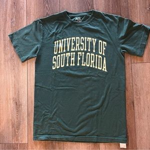 University of South Florida T-shirt M